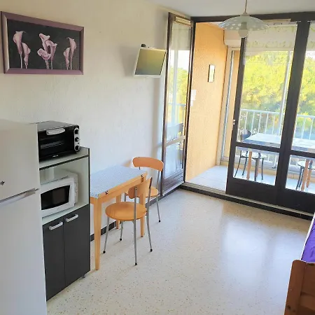 Cap Cap D'adge Studio Pour 3 Personnes N2 137 * 아그